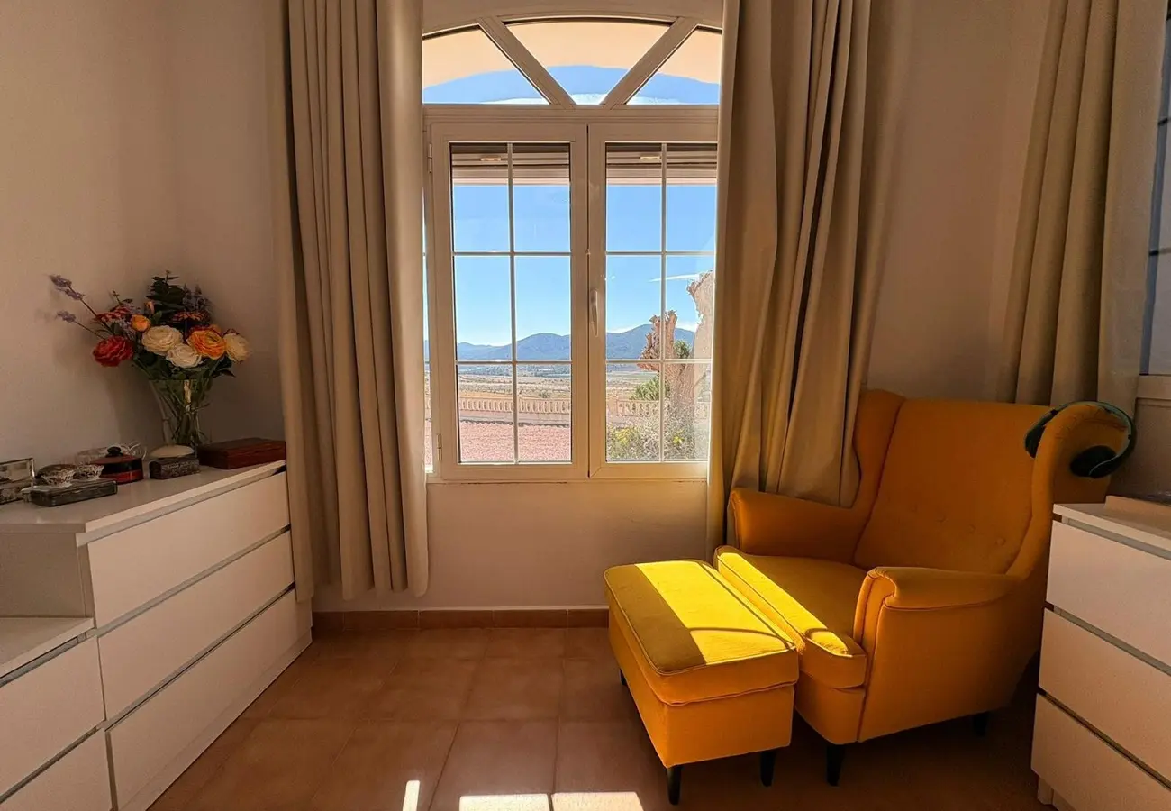 4-bedroom Detached Villa In Monovar, Spain (275 M²)