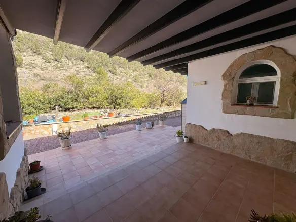 4-bedroom Detached Villa In Monovar, Spain (275 M²)