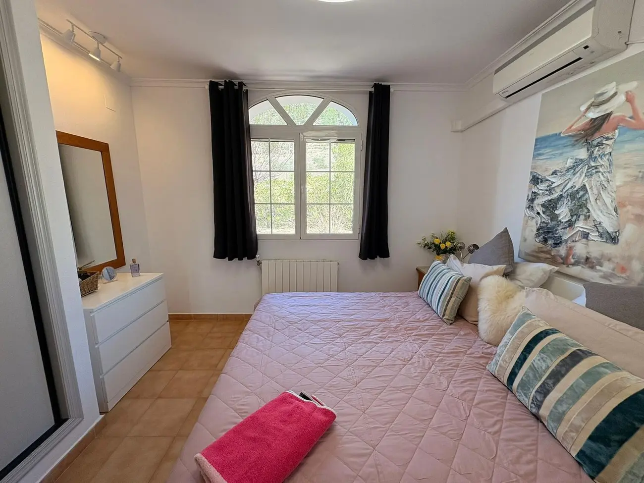 Detached Villa Of 275 M² In Monovar, Spain