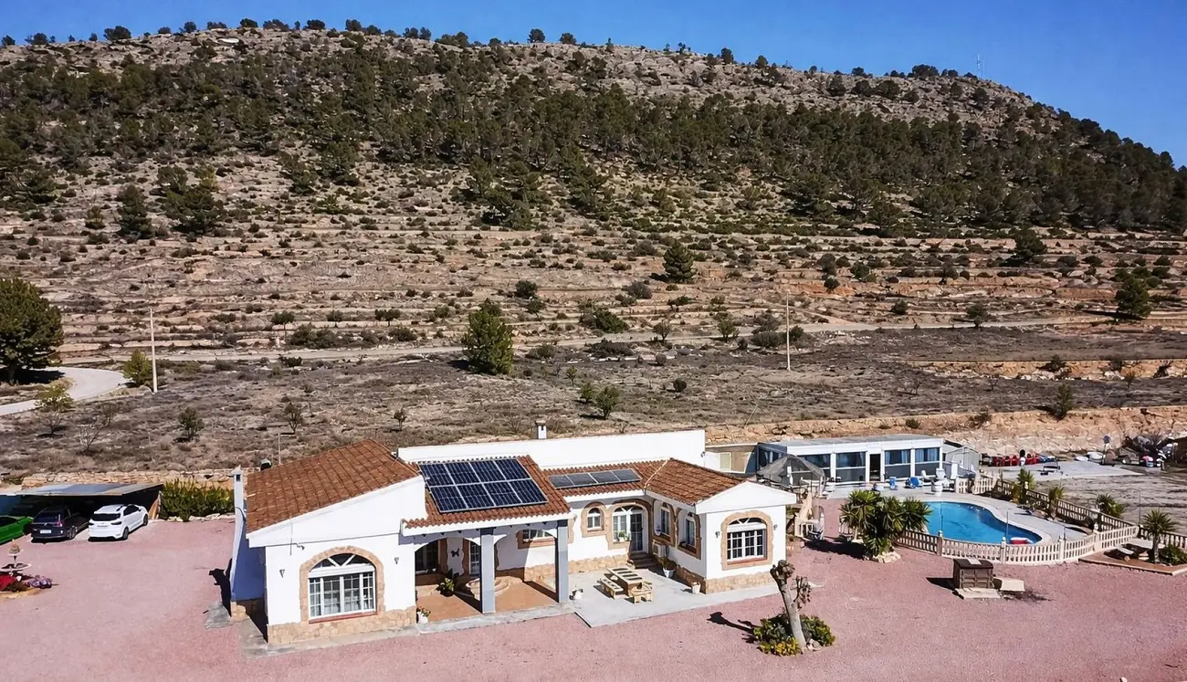 Detached Villa Of 275 M² In Monovar, Spain