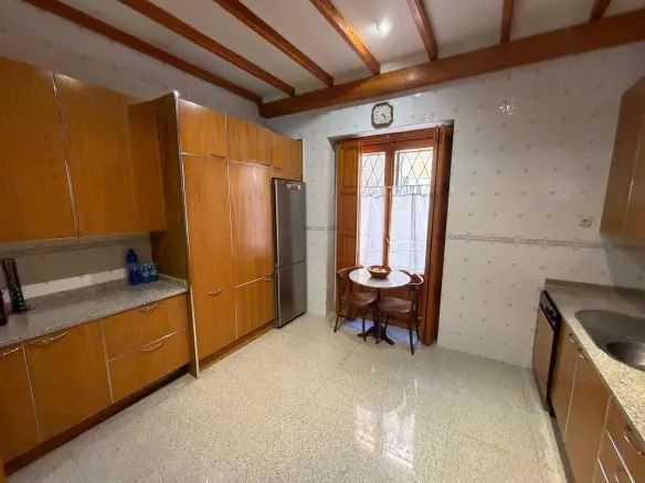 4-bedroom Apartment In Jumilla, Spain (518 M²)