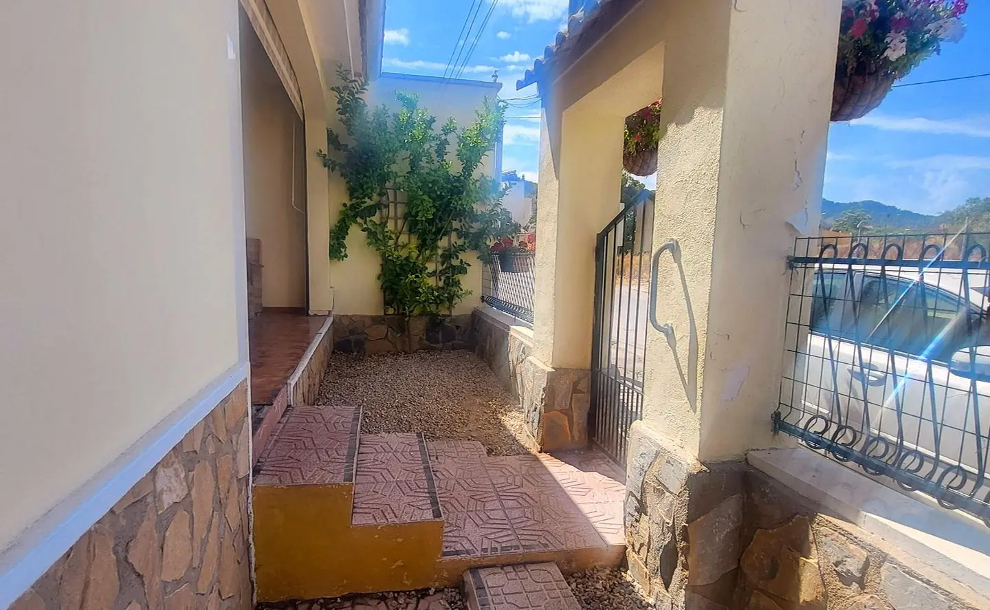 3-bedroom Detached Villa In Cañada De La Leña, Spain (163 M²)