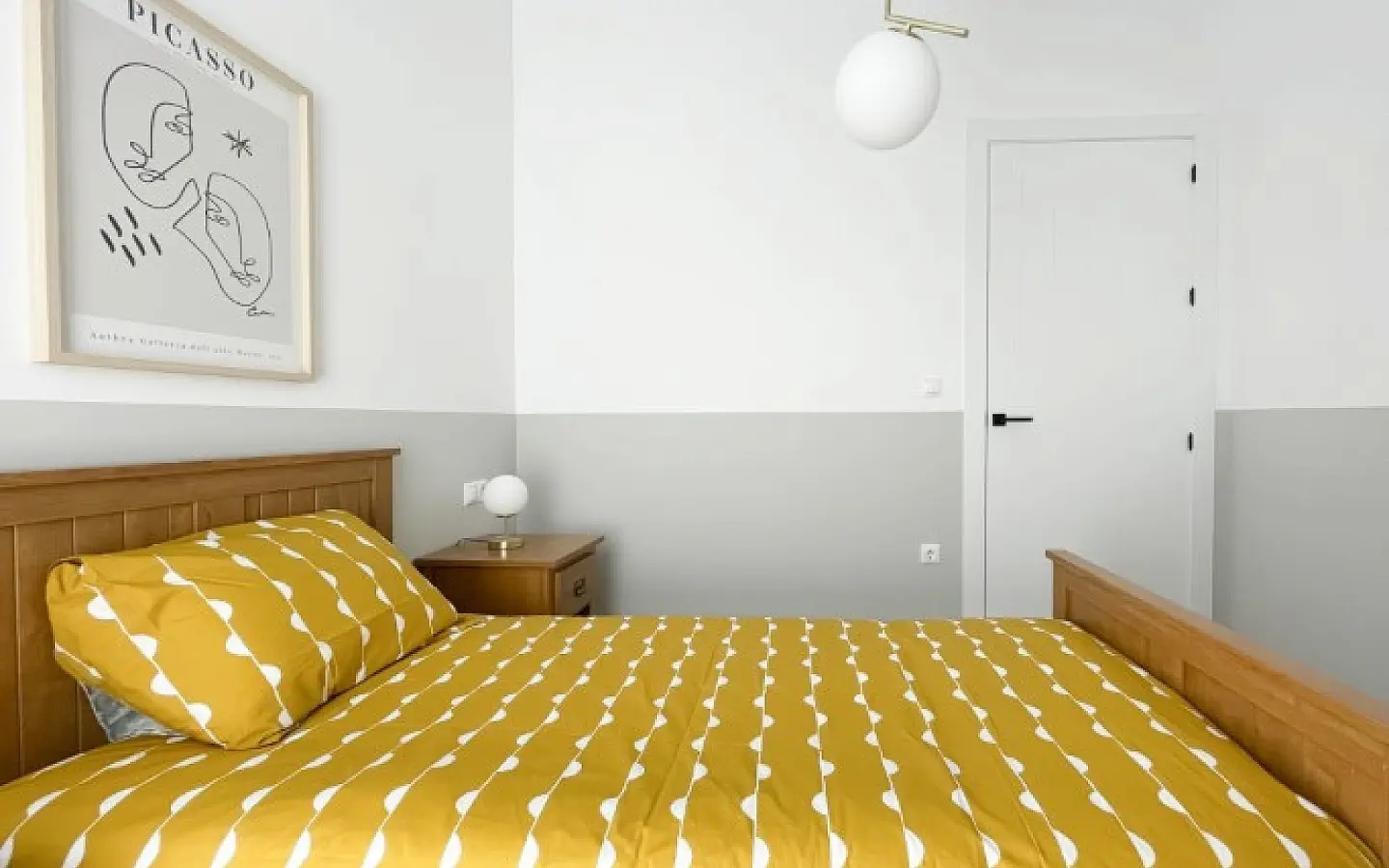 3-bedroom Townhouse In Pinoso, Spain (179 M²)