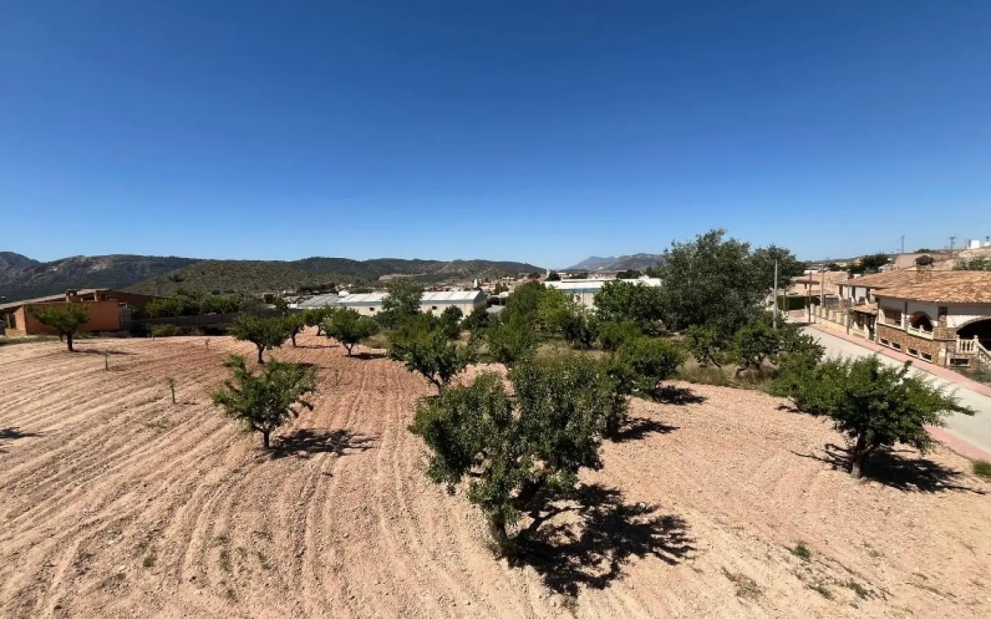3-bedroom Townhouse In Alguena, Spain (126 M²)