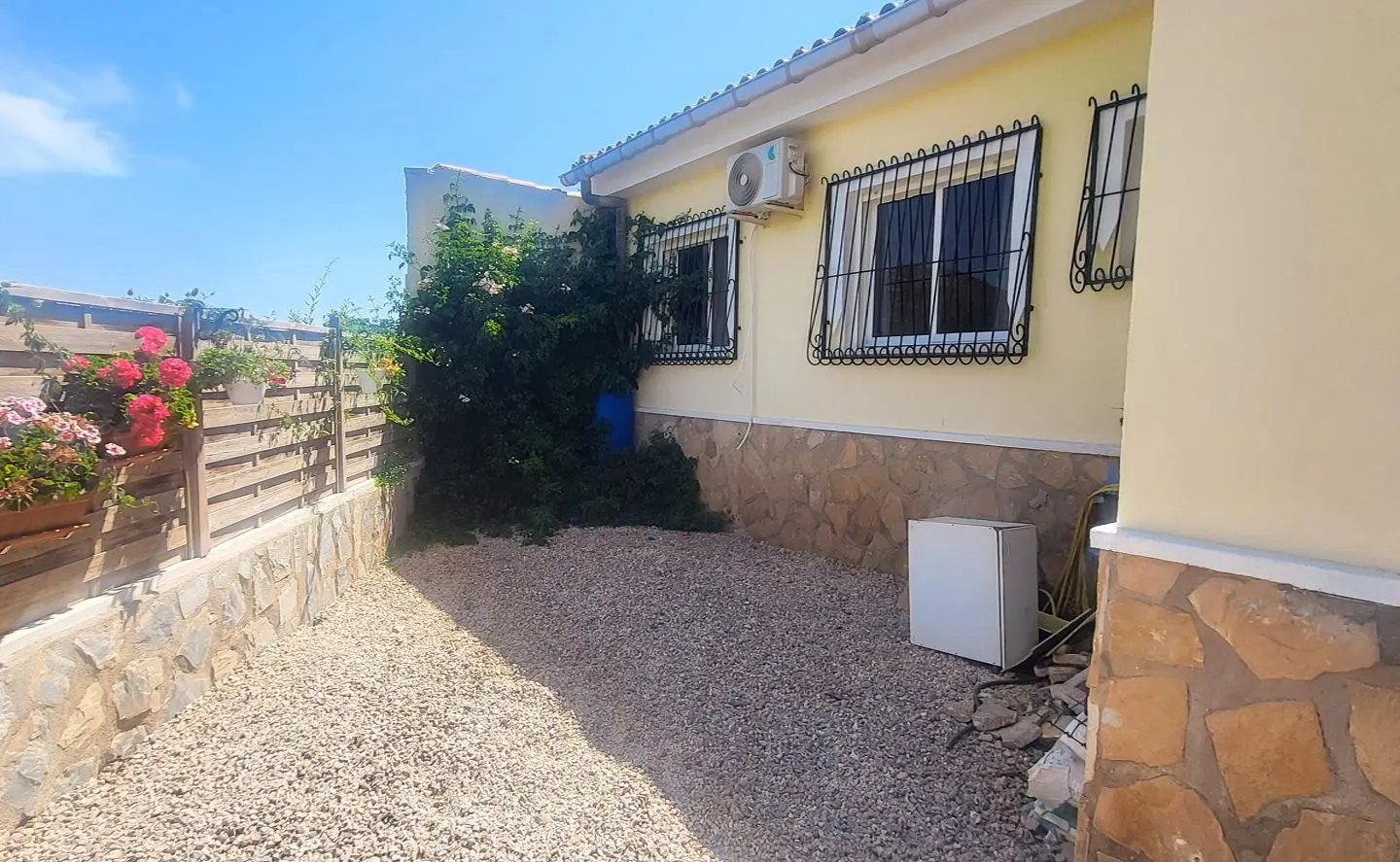 3-bedroom Detached Villa In Cañada De La Leña, Spain (163 M²)