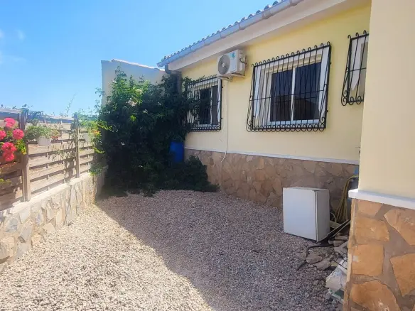 3-bedroom Detached Villa In Cañada De La Leña, Spain (163 M²)