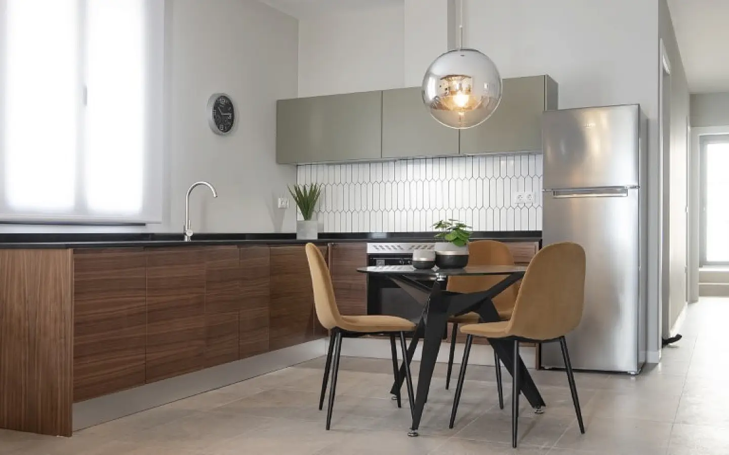 3-bedroom Townhouse In Pinoso, Spain (179 M²)