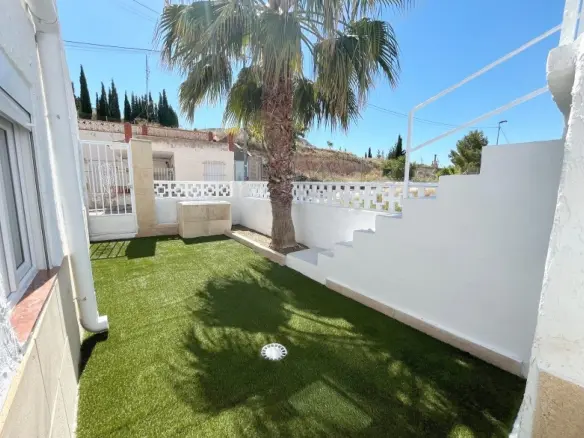 3-bedroom Townhouse In Alguena, Spain (126 M²)