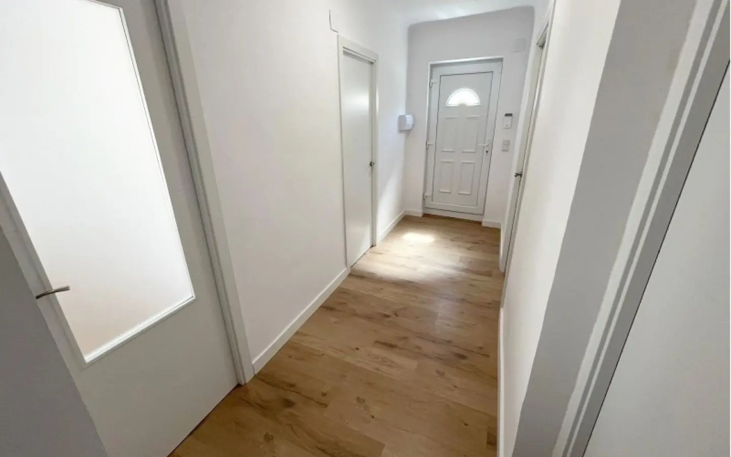 3-bedroom Townhouse In Alguena, Spain (126 M²)