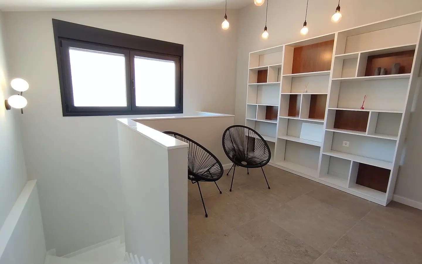3-bedroom Townhouse In Pinoso, Spain (179 M²)