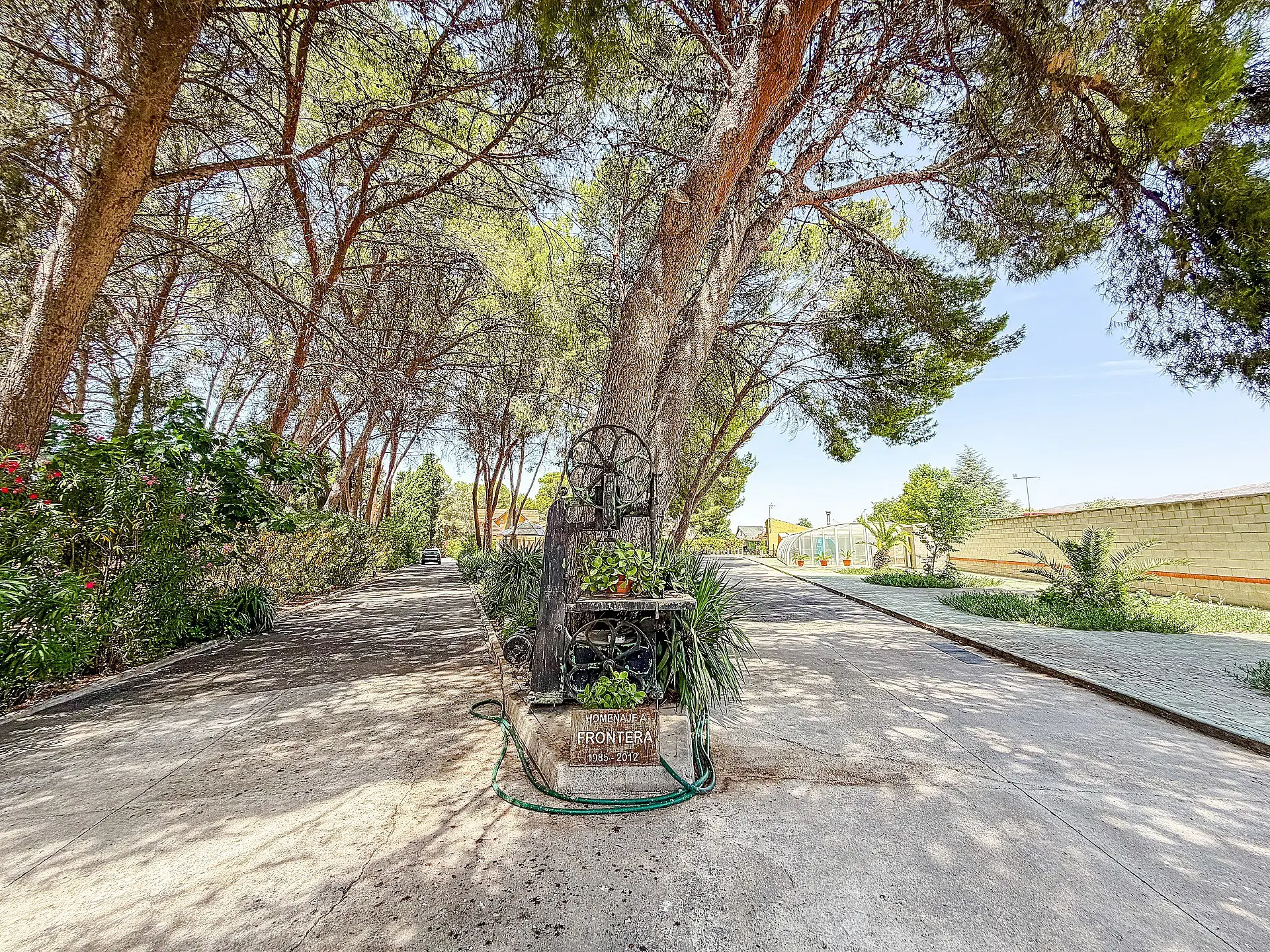 Detached Villa Of 320 M² In Yecla