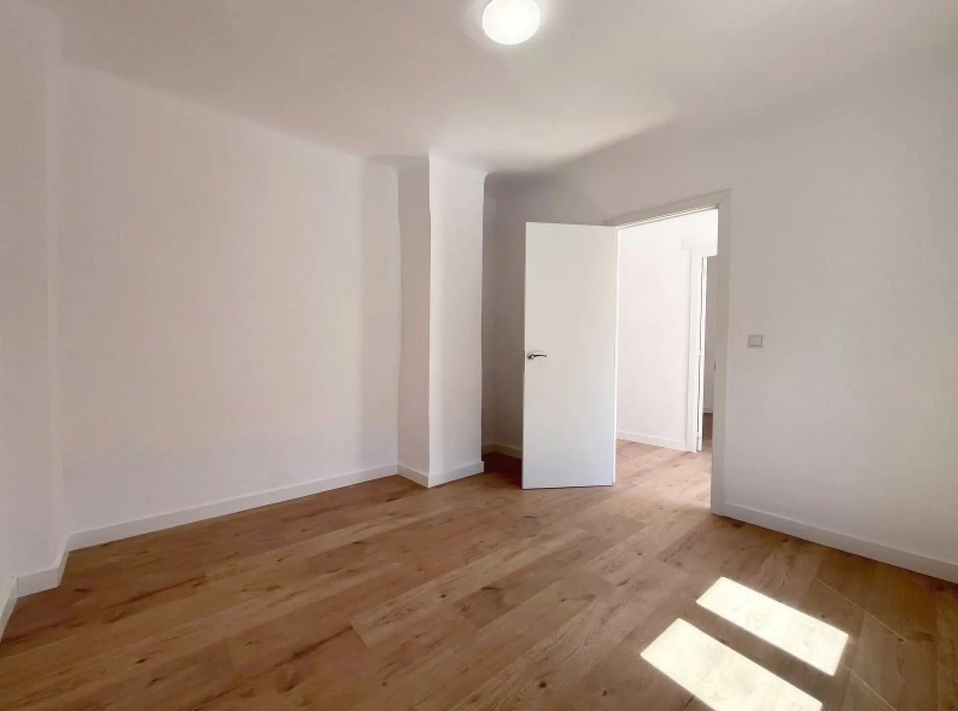 Townhouse Of 126 M² In Alguena, Spain