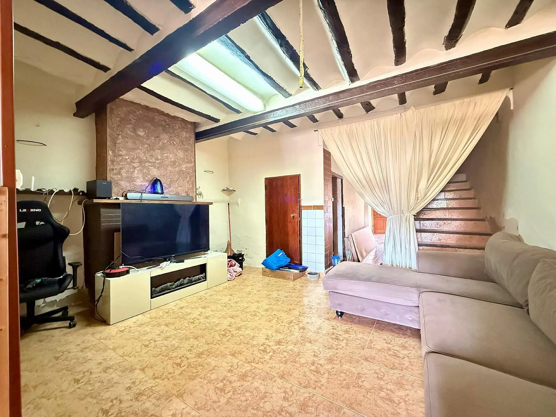 Townhouse Of 220 M² In Pinoso, Spain