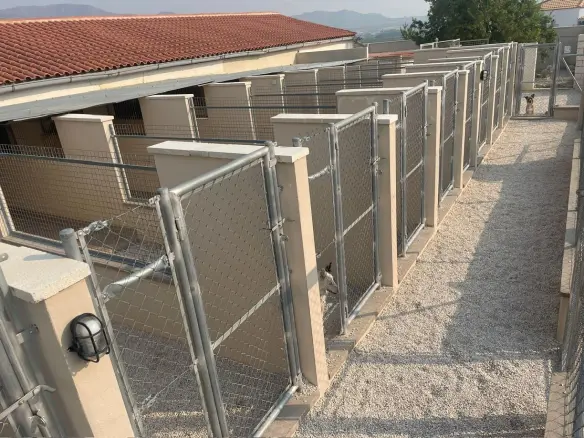 4-bedroom Commercial In Salinas, Spain (252 M²)