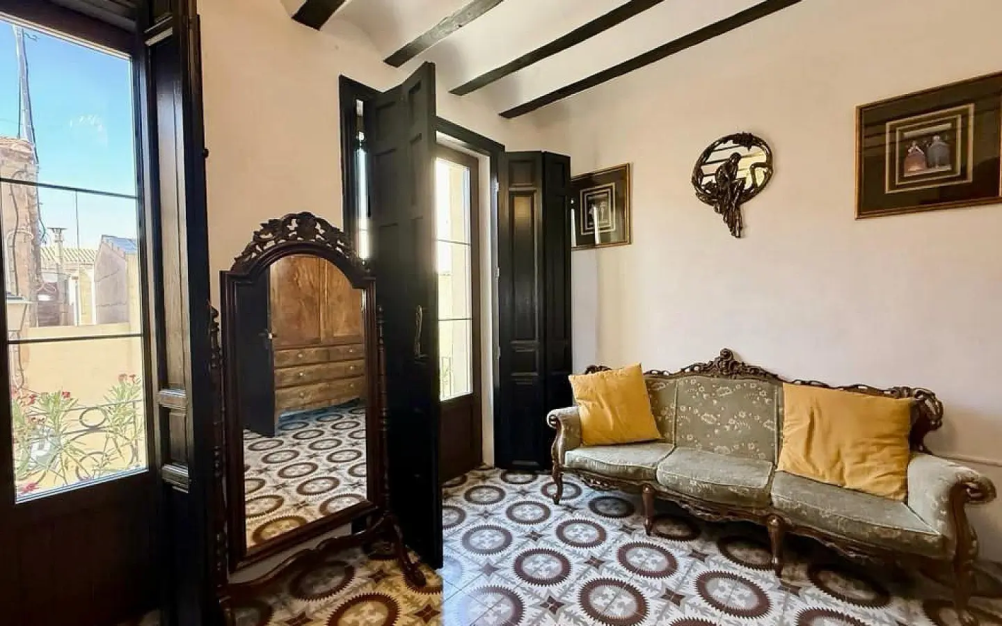 6-bedroom Townhouse In Pinoso, Spain (214 M²)