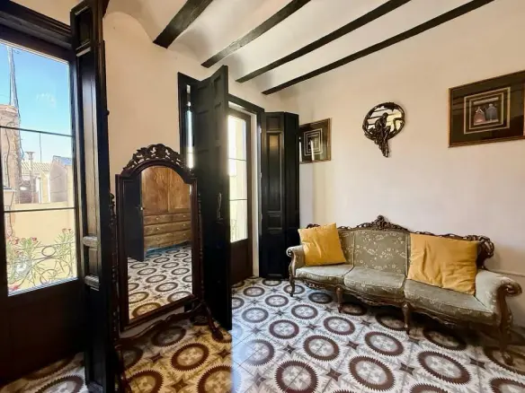 6-bedroom Townhouse In Pinoso, Spain (214 M²)