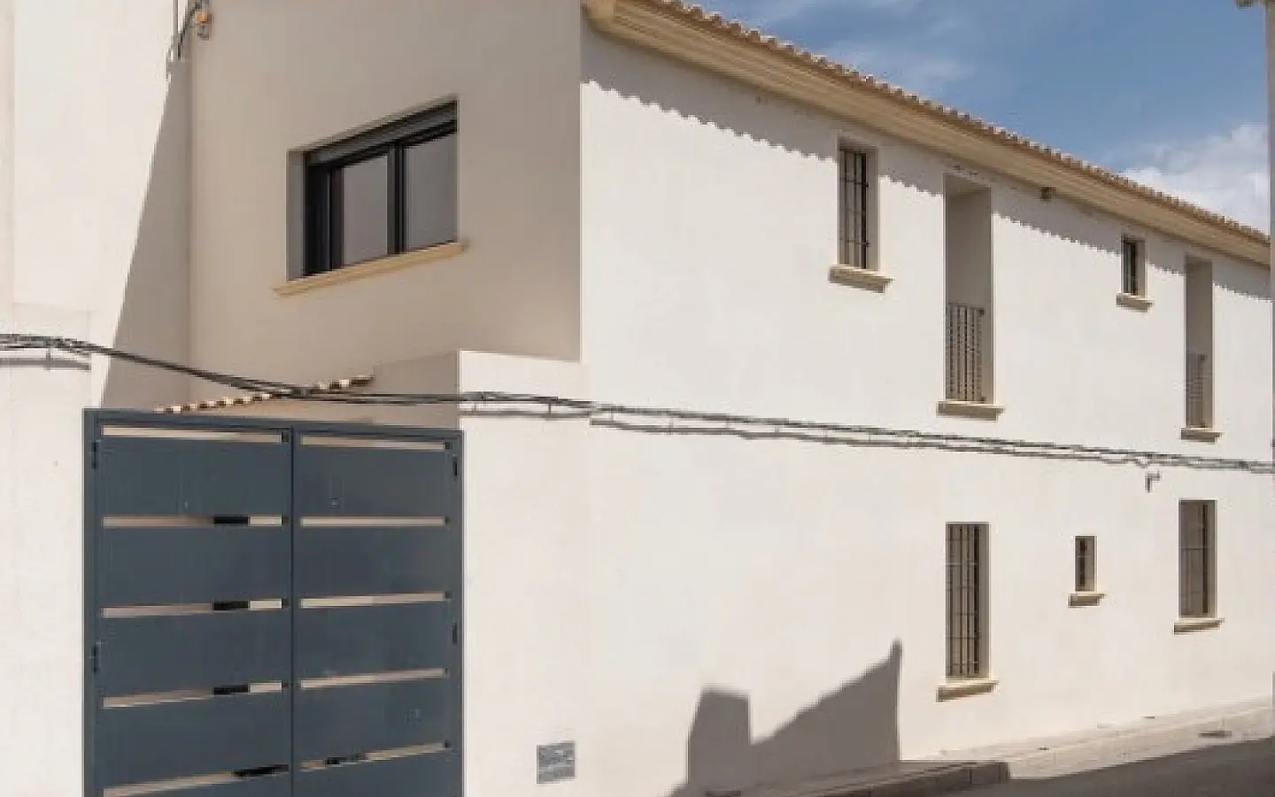 3-bedroom Townhouse In Pinoso, Spain (179 M²)