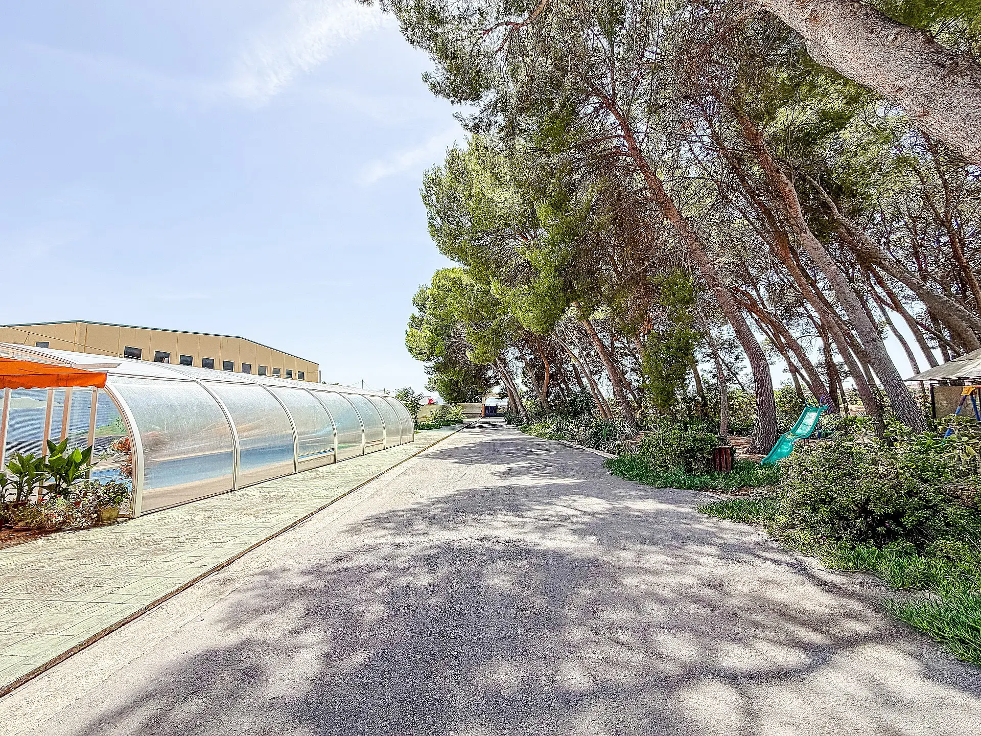 Detached Villa Of 320 M² In Yecla