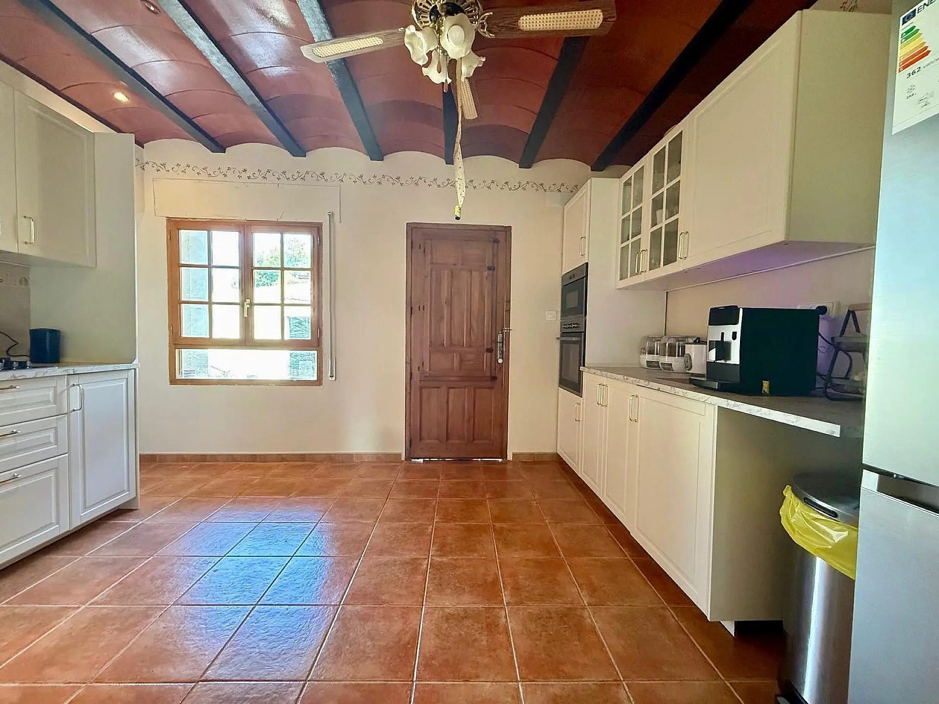 Townhouse Of 220 M² In Pinoso, Spain