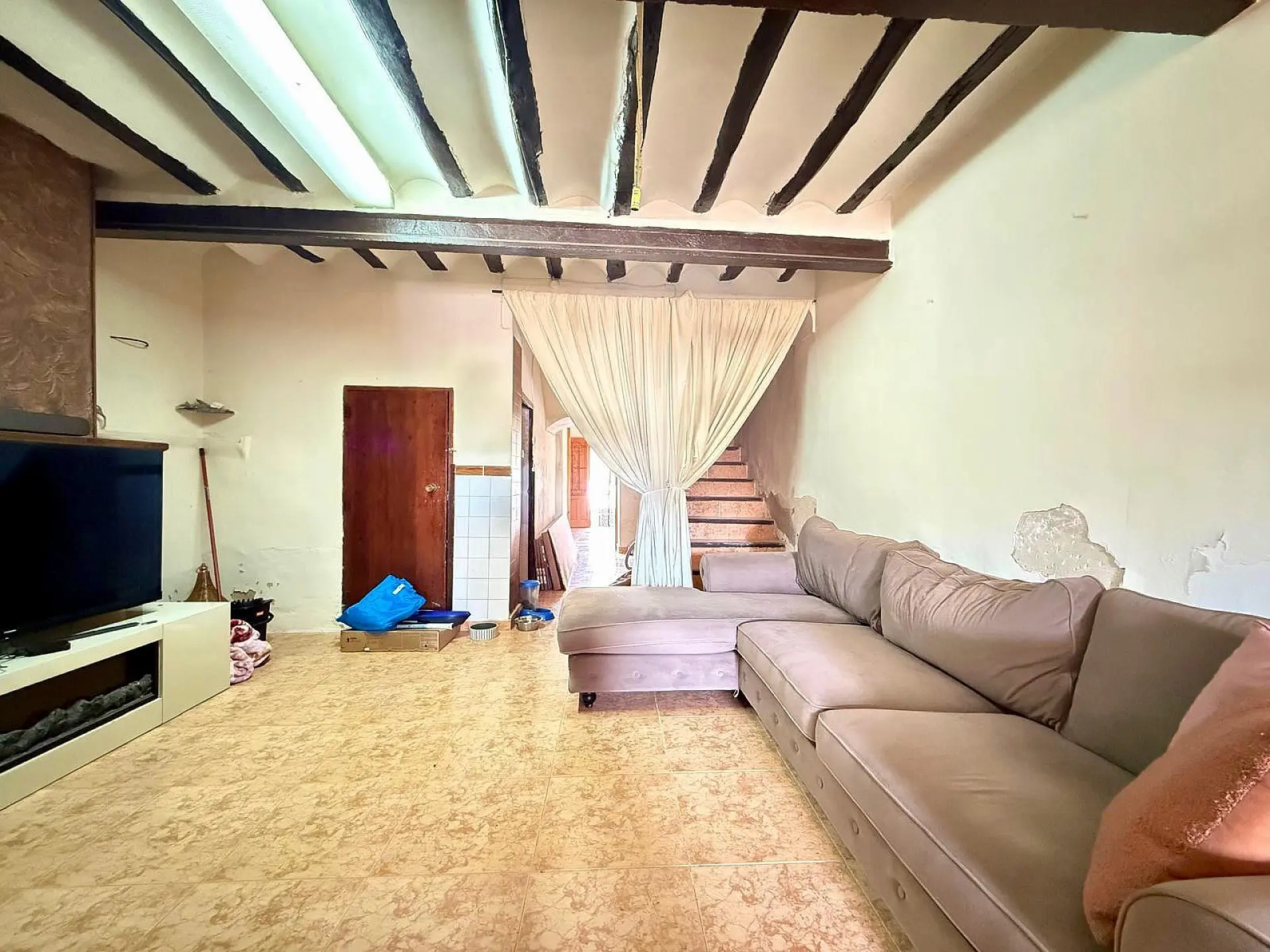 Townhouse Of 220 M² In Pinoso, Spain