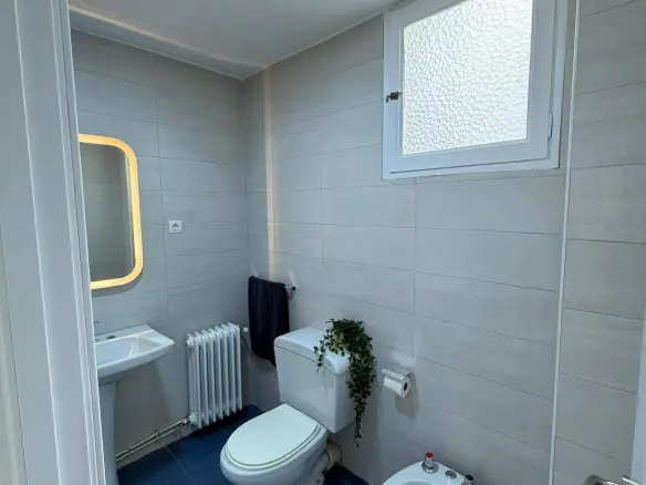 4-bedroom Apartment In Yecla, Spain (100 M²)