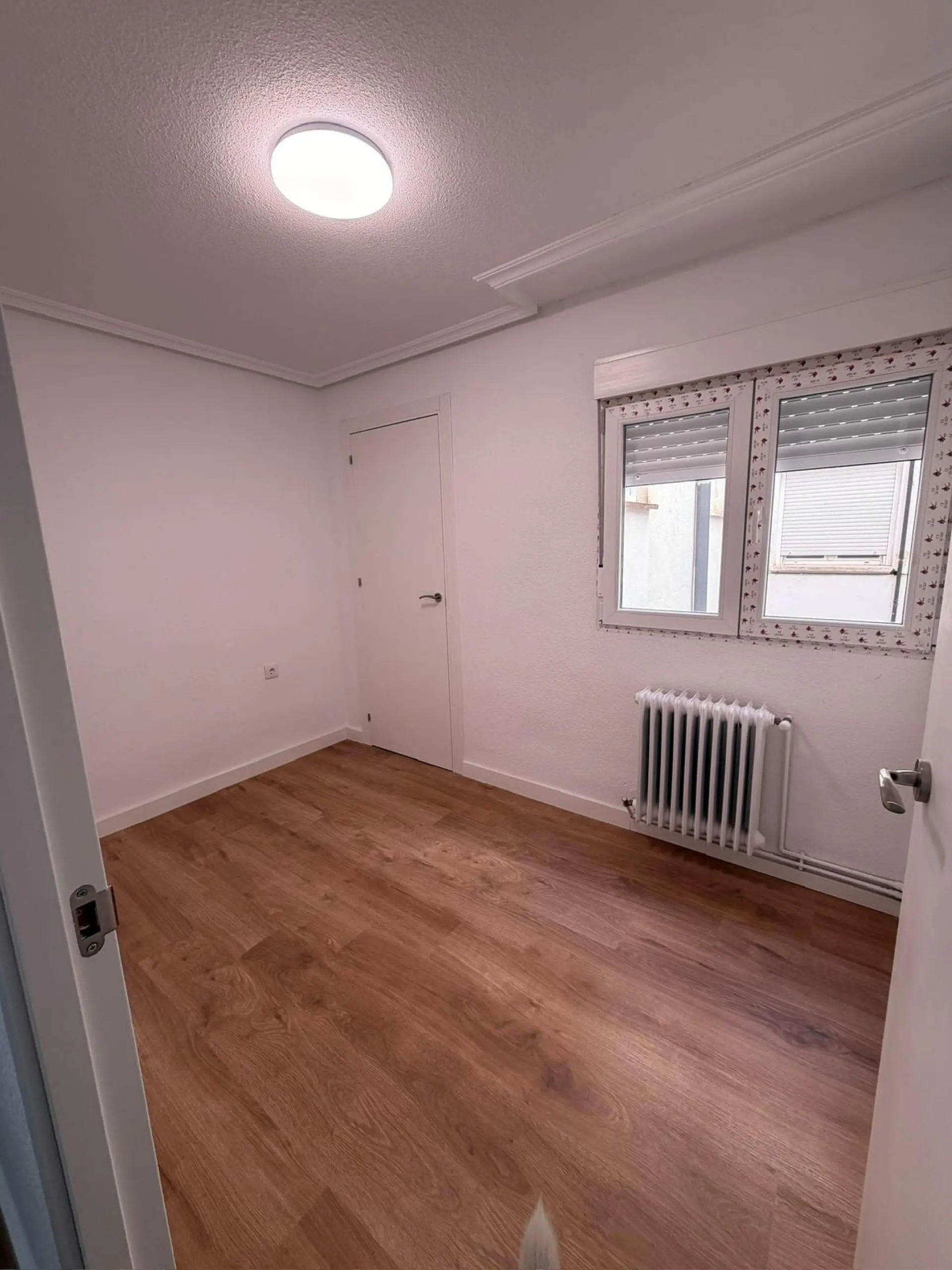 Apartment Of 100 M² In Yecla, Spain