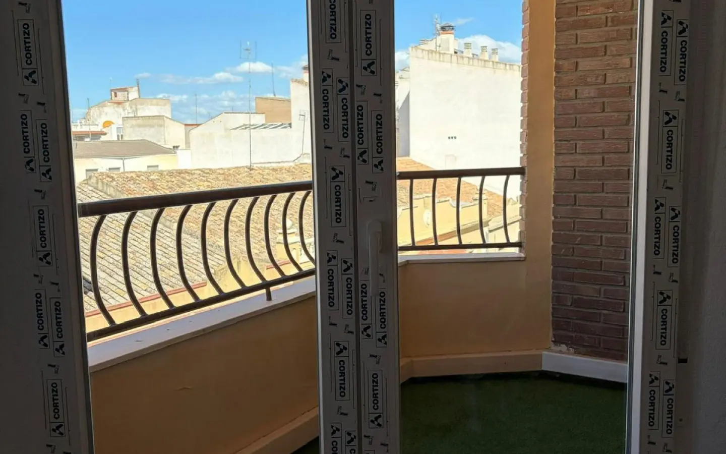4-bedroom Apartment In Yecla, Spain (100 M²)