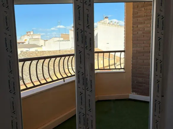 4-bedroom Apartment In Yecla, Spain (100 M²)