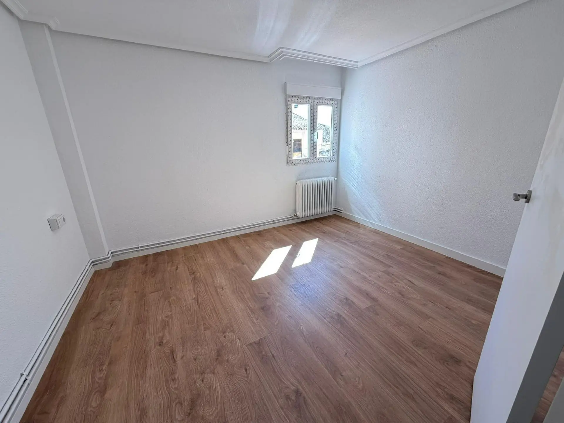 Apartment Of 100 M² In Yecla, Spain