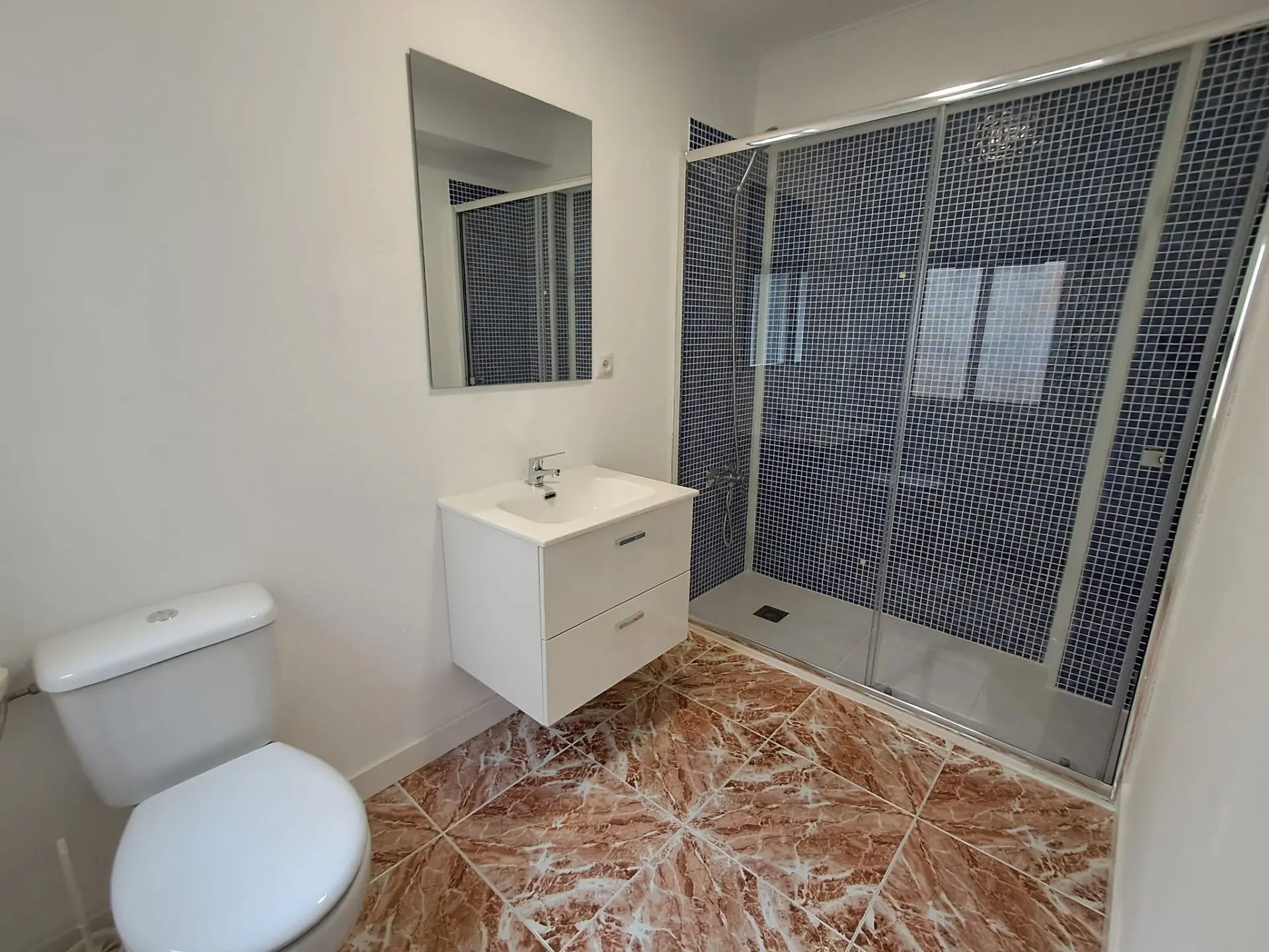 Apartment Of 95 M² In Aspe, Spain