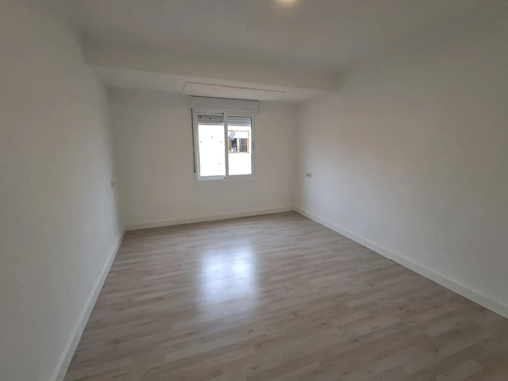 Apartment Of 95 M² In Aspe, Spain