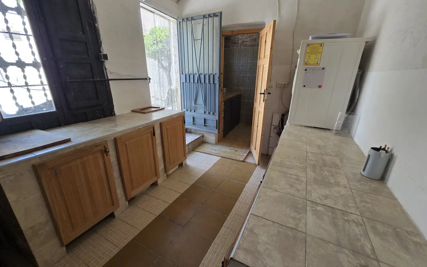 2-bedroom Country House In Pinoso, Spain (208 M²)