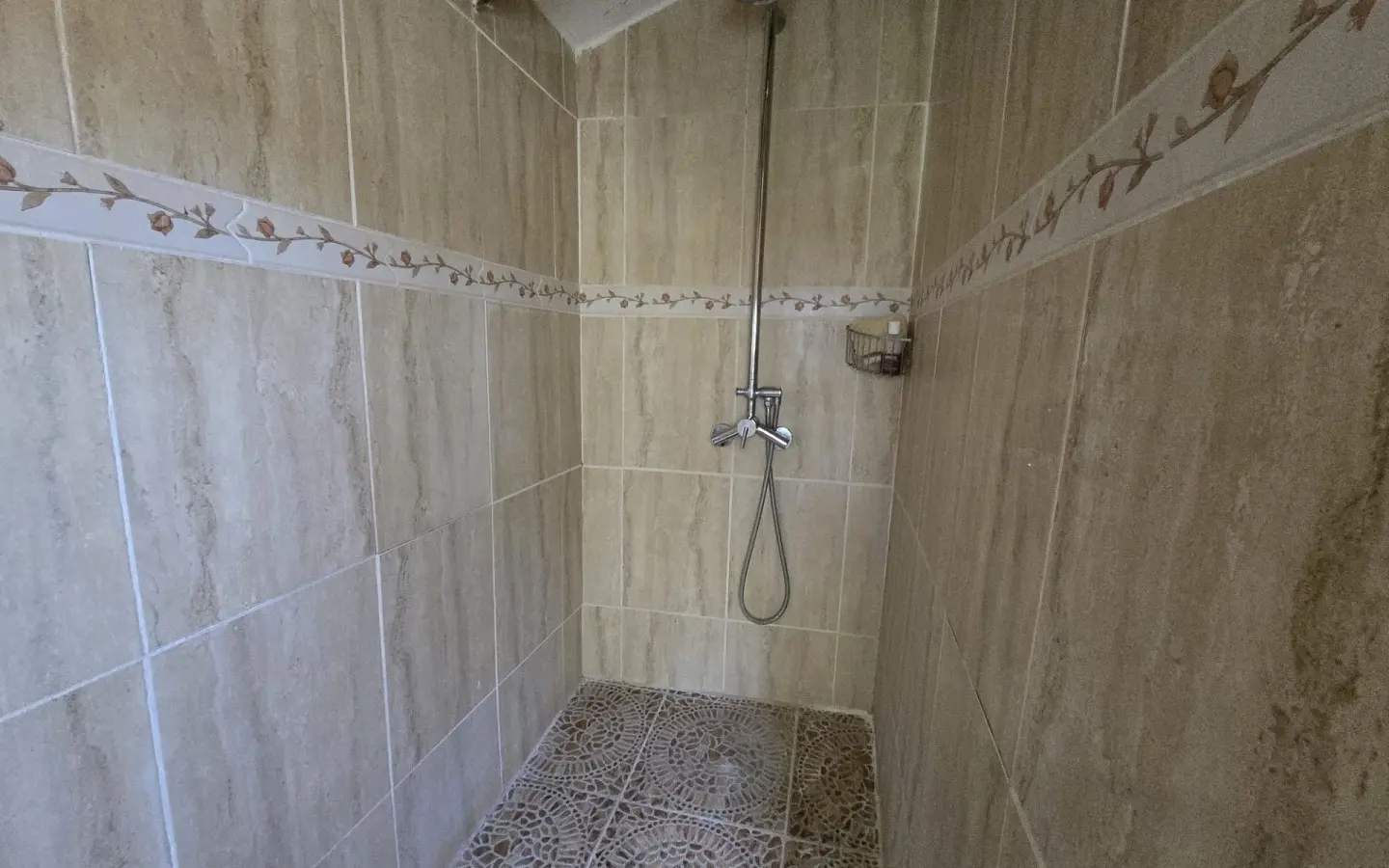 2-bedroom Country House In Pinoso, Spain (208 M²)