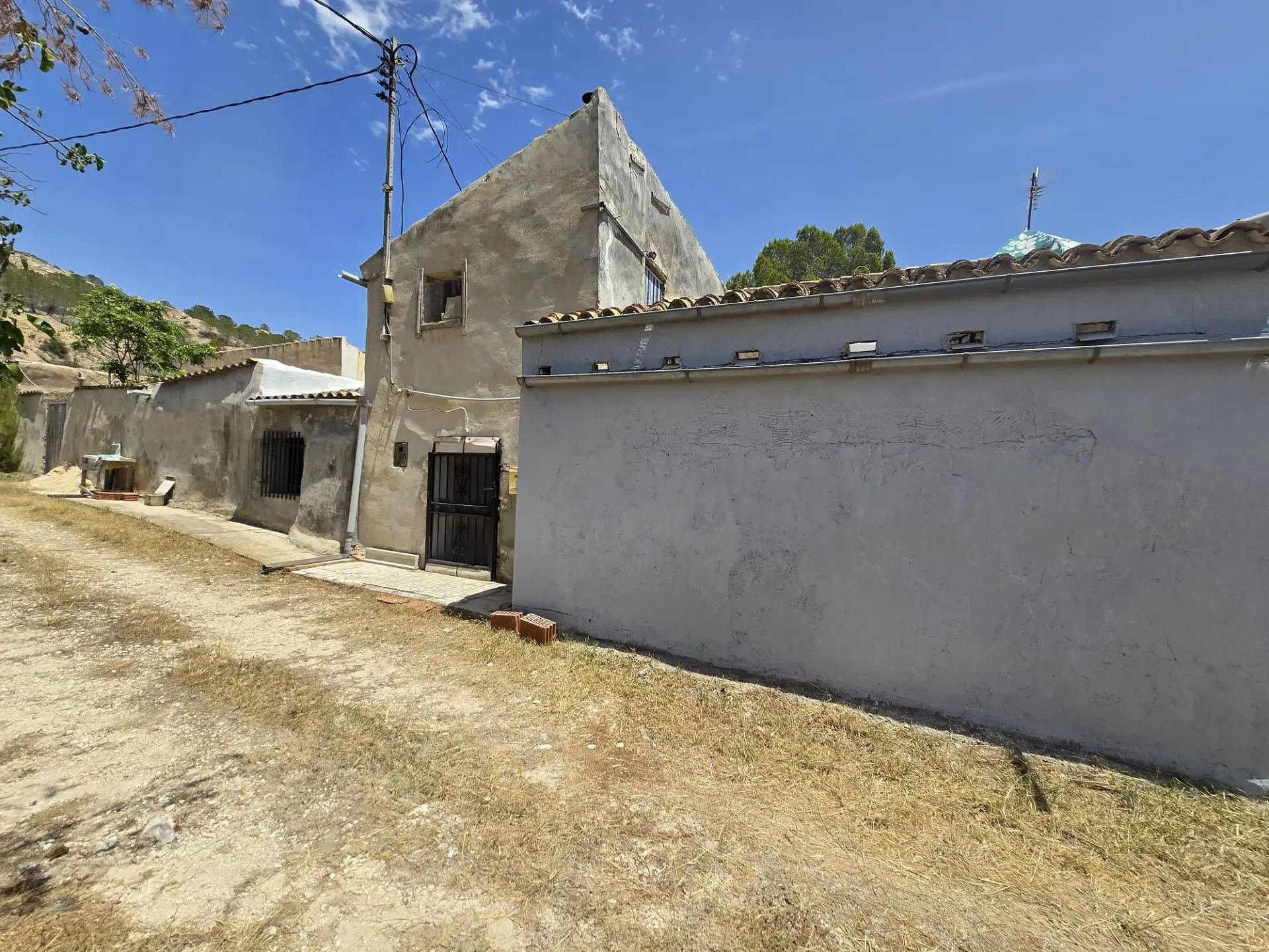 Country House Of 208 M² In Pinoso, Spain