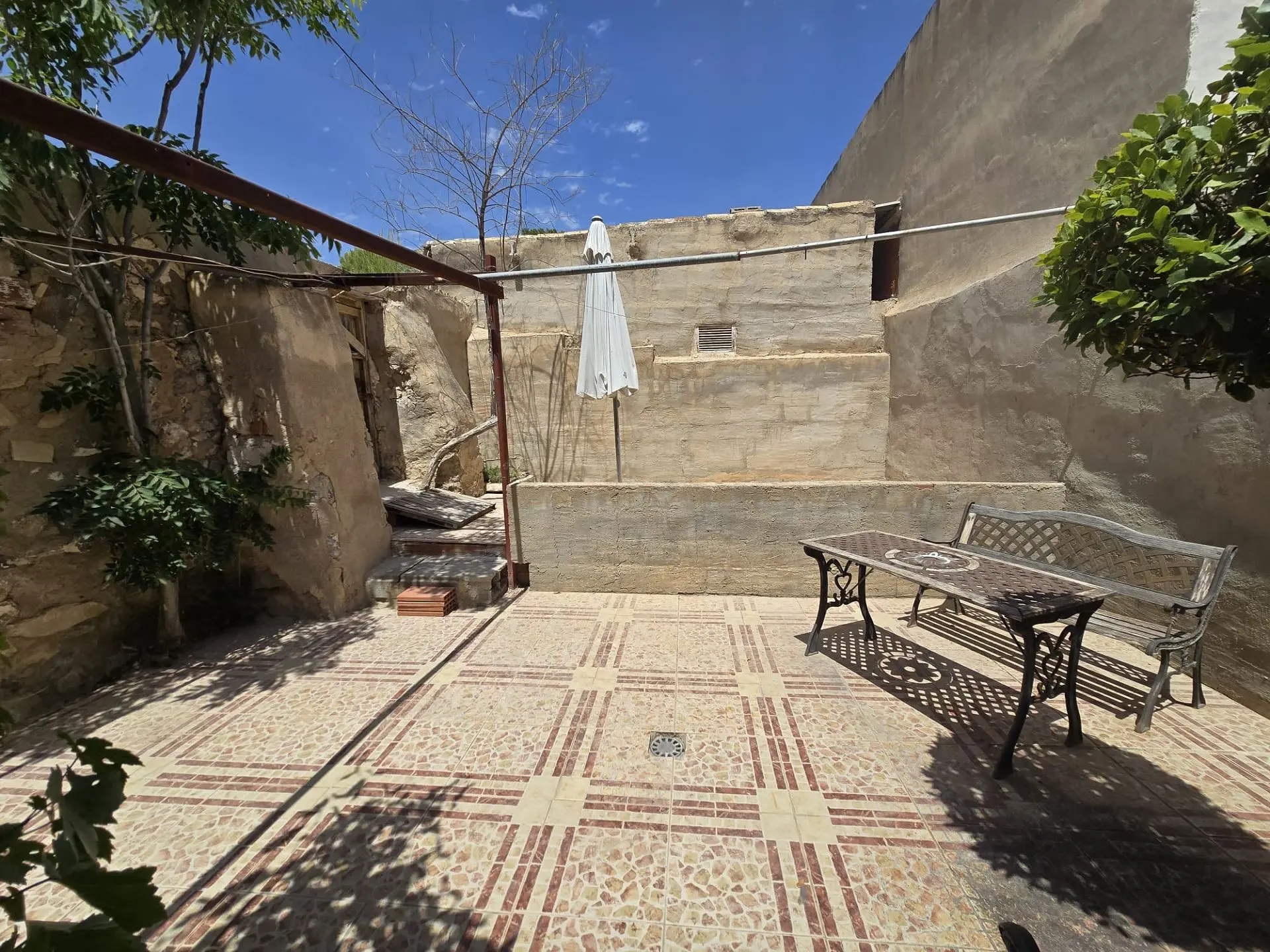 Country House Of 208 M² In Pinoso, Spain