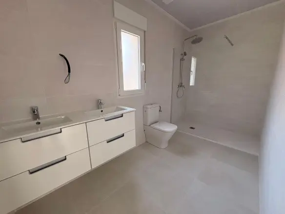 3-bedroom Detached Villa In Pinoso, Spain (115 M²)