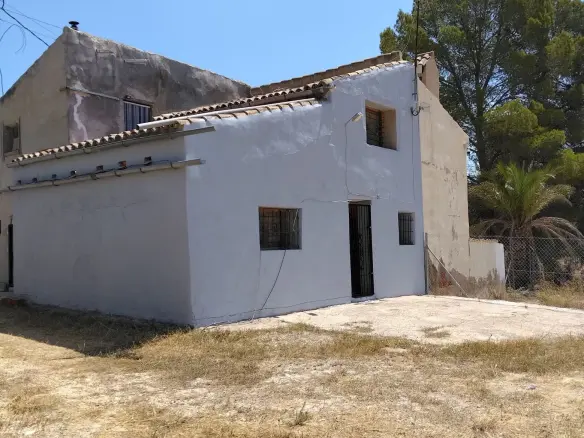 Country House Of 208 M² In Pinoso, Spain