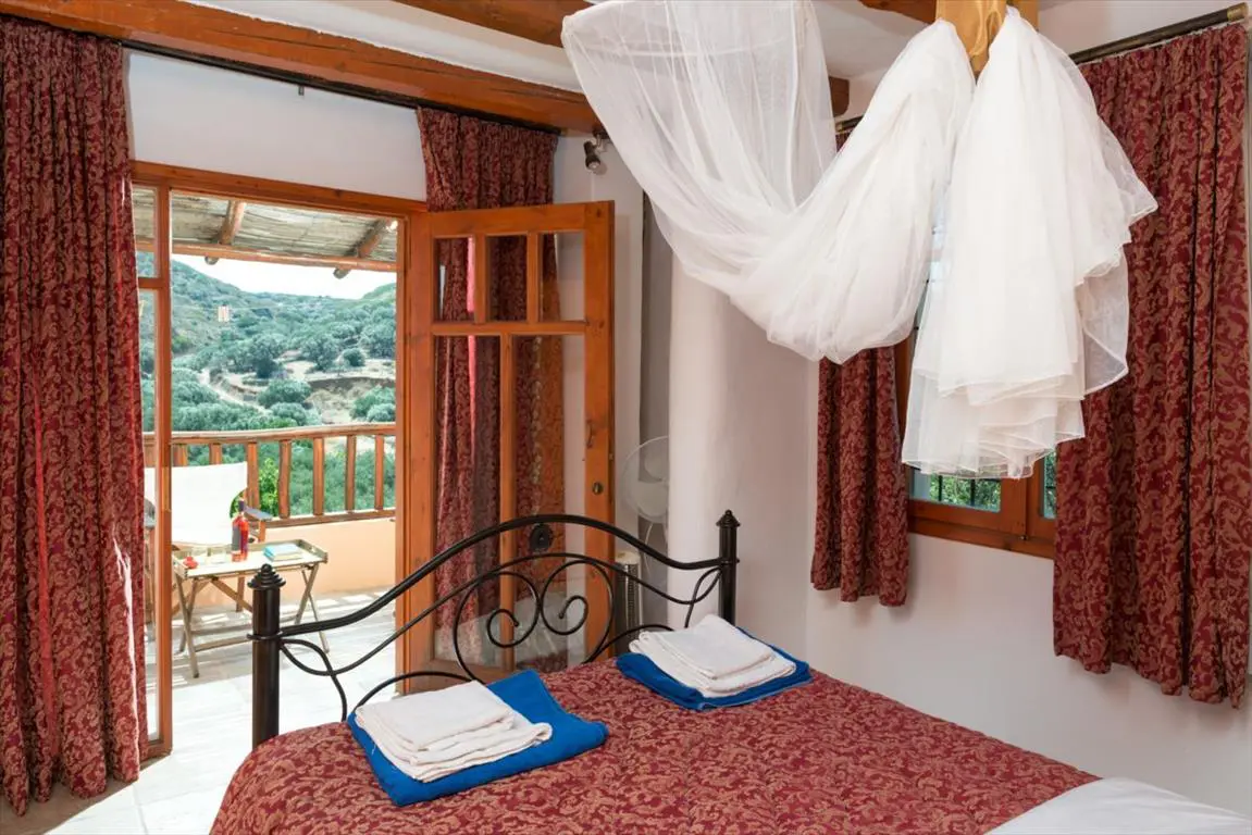 Villa Of 220 M² In Crete