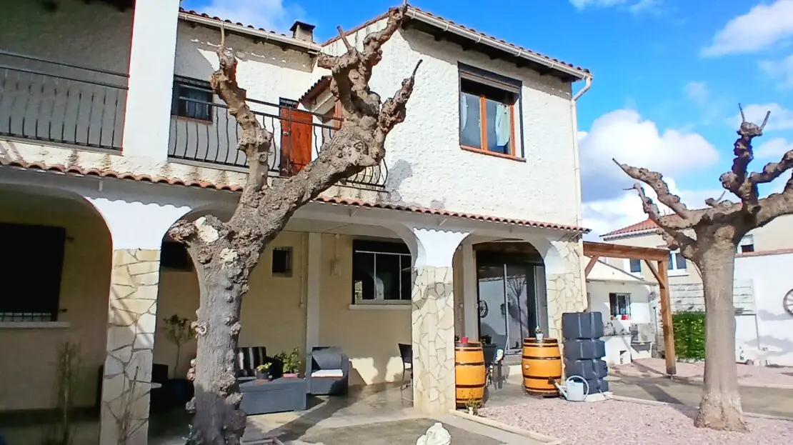 Detached House Of 178 M² In Cessenon Sur Orb, France
