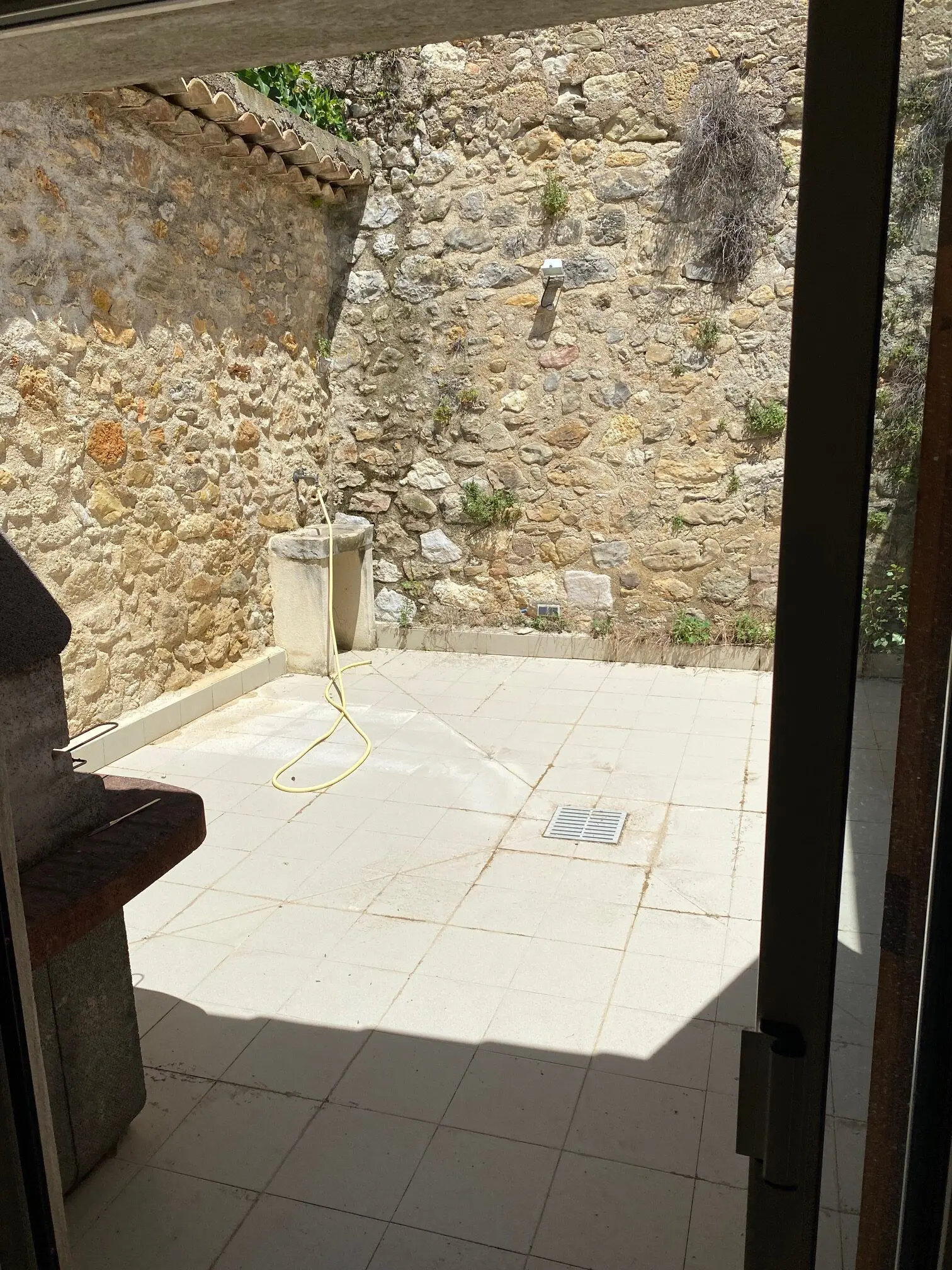 House Of 143 M² In Magalas