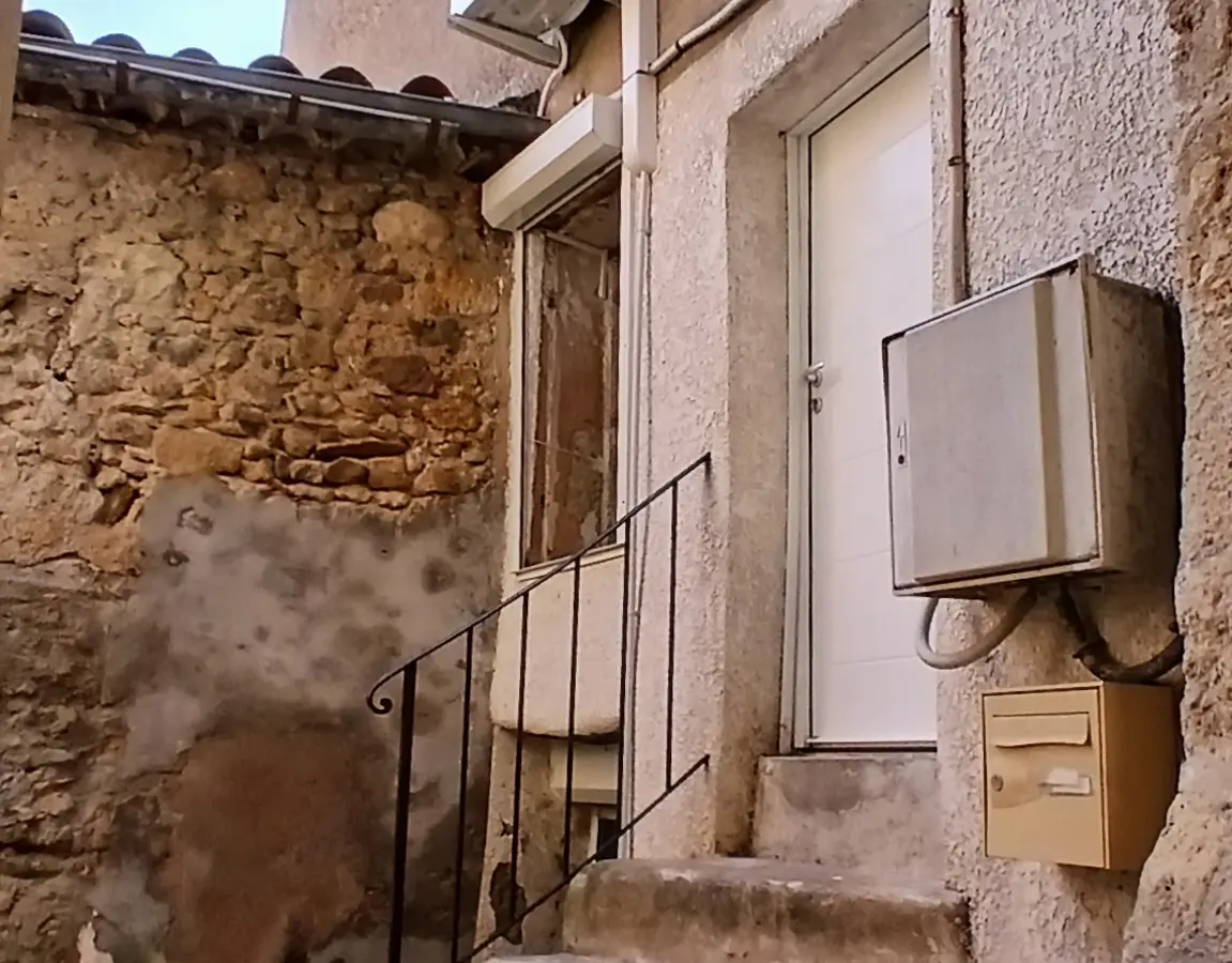 2-bedroom House In Magalas, France (50 M²)