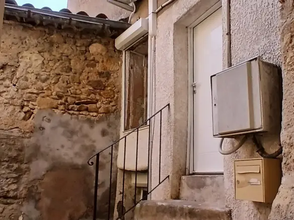 2-bedroom House In Magalas, France (50 M²)