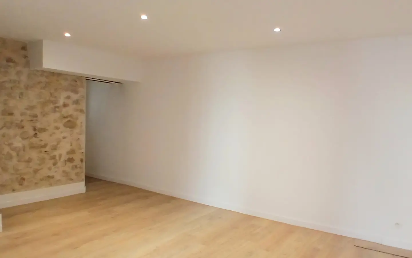 2-bedroom House In Magalas, France (50 M²)