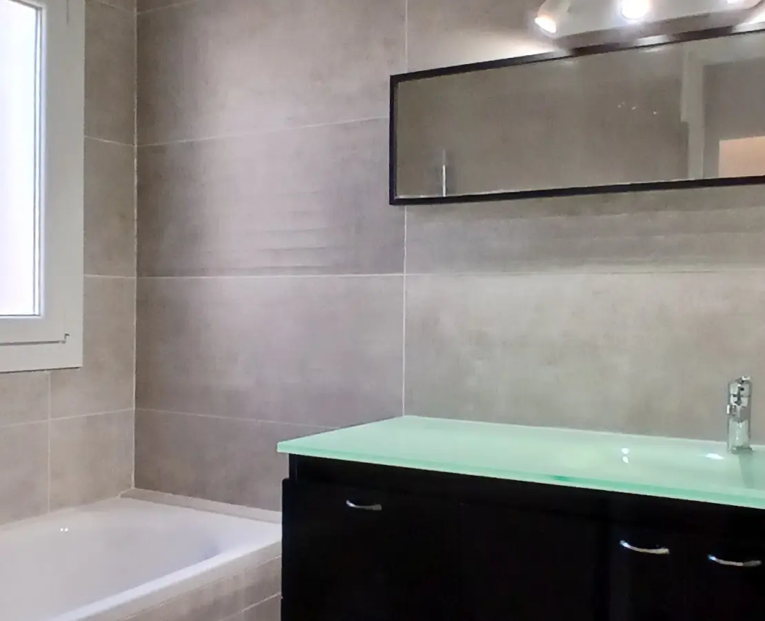 2-bedroom House In Magalas, France (50 M²)