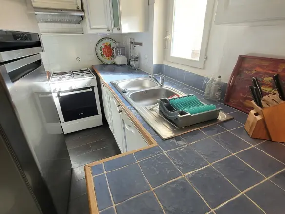 3-bedroom House In Quarante, France (95 M²)