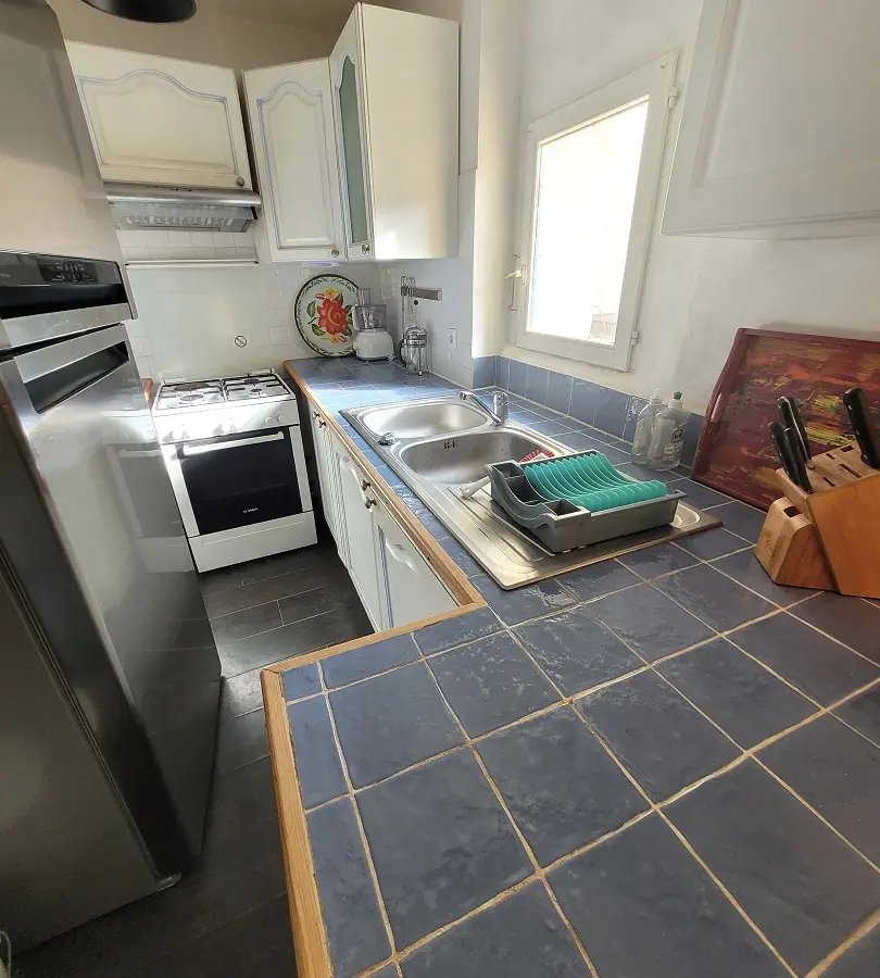 3-bedroom House In Quarante, France (95 M²)