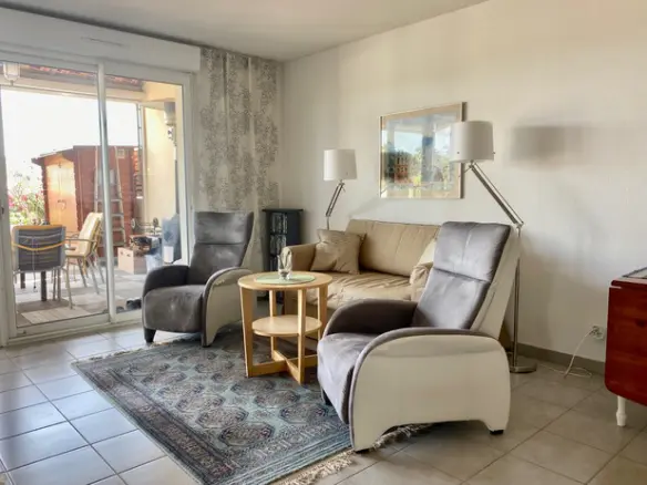 2-bedroom Apartment In Fleury D’aude, France (42 M²)