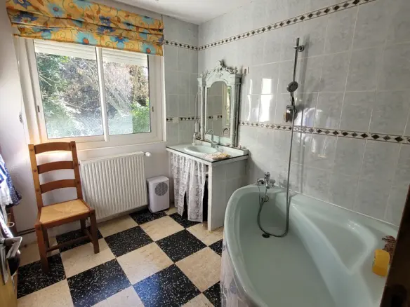 2-bedroom Detached House In Cazouls Les Beziers, France (90 M²)