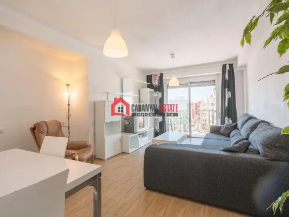 Apartment Of 92 M² In Valencia, Spain