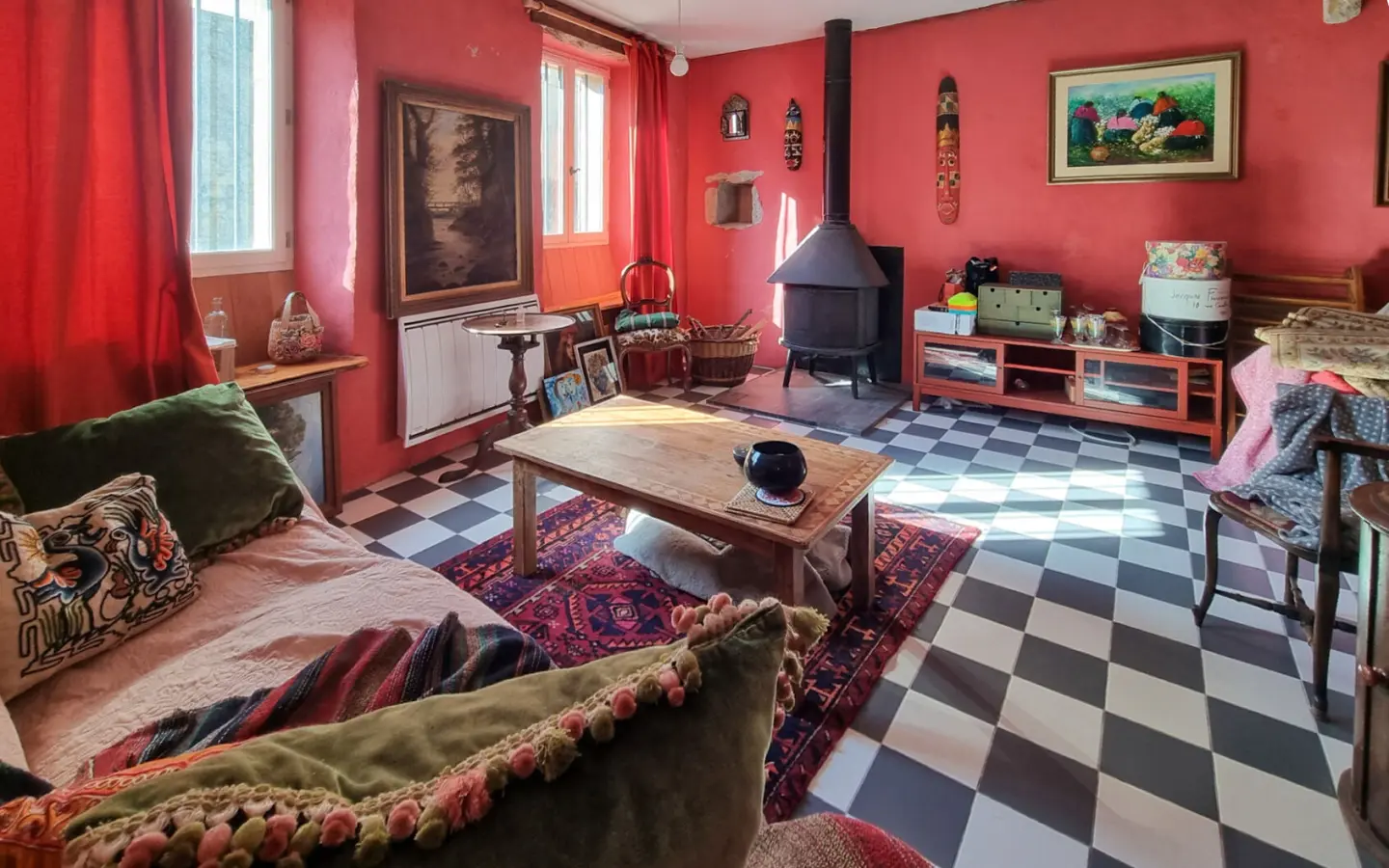 4-bedroom House In Mirepoix, France (196 M²)